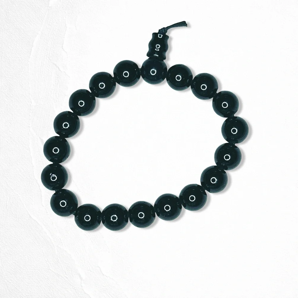 6116gc. Black Stone Stretch Bracelet